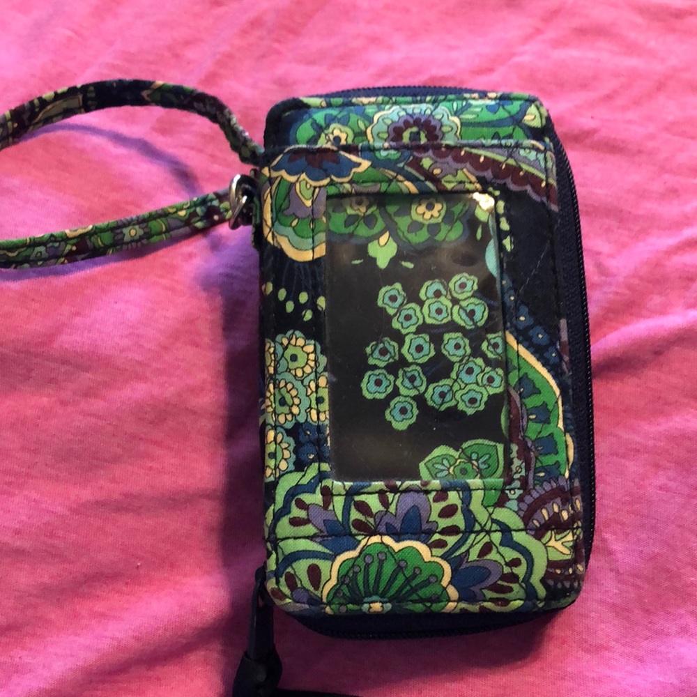 Vera Wristlet